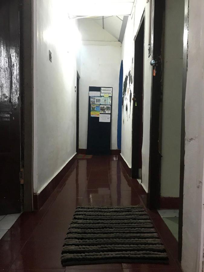 B Hostel Fort Kochi Exterior photo