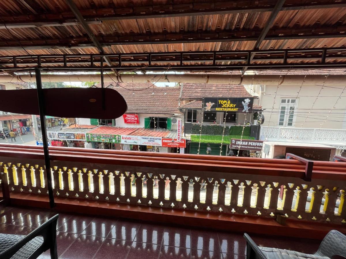 B Hostel Fort Kochi Exterior photo